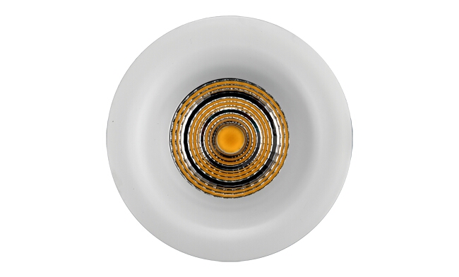 華輝照明專業生產LED筒燈,COB筒燈,全國行業領先,服務過全國各類工程達2000家。 華輝照明專業生產LED筒燈,COB筒燈,全國行業領先,服務過全國各類工程達2000家。