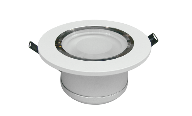 華輝照明LED筒燈驅動為恒流隔離外置驅動,便于安裝維護,與光源板實現完美匹配。 華輝照明LED筒燈驅動為恒流隔離外置驅動,便于安裝維護,與光源板實現完美匹配。