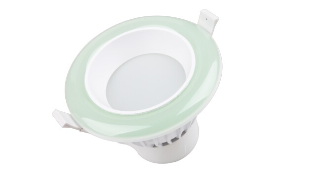 華輝照明專(zhuān)業(yè)LED筒燈廠(chǎng)家,標(biāo)準(zhǔn)的流程與質(zhì)檢程序確保COB筒燈質(zhì)量穩(wěn)定如一。 華輝照明專(zhuān)業(yè)LED筒燈廠(chǎng)家,標(biāo)準(zhǔn)的流程與質(zhì)檢程序確保COB筒燈質(zhì)量穩(wěn)定如一。