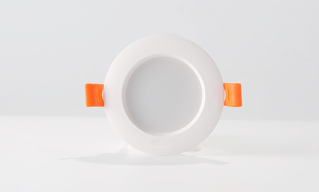 華輝照明成立于1987年，是一家專業生產LED辦公吊線燈,led面板燈,面板燈廠家,直發光面板燈，側發光面板燈的大型企業。