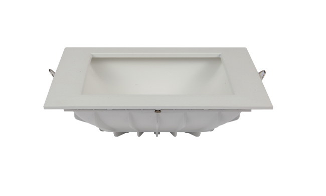 華輝照明LED筒燈驅動為恒流隔離外置驅動,便于安裝維護,與光源板實現完美匹配。 華輝照明LED筒燈驅動為恒流隔離外置驅動,便于安裝維護,與光源板實現完美匹配。