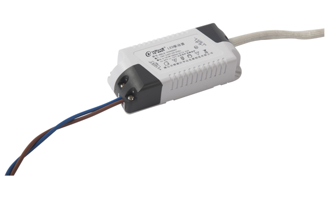 華輝恒流驅(qū)動 LED燈 天花燈 射燈 7W驅(qū)動 華輝恒流驅(qū)動 LED燈 天花燈 射燈 7W驅(qū)動