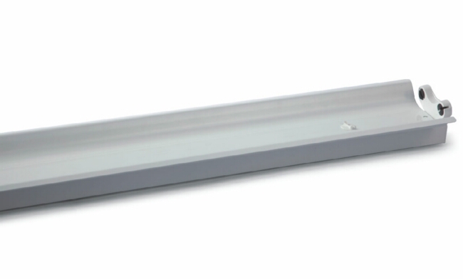 T5 2x14W電子雙支帶罩支架580x125x68mm T5 2x14W電子雙支帶罩支架580x125x68mm